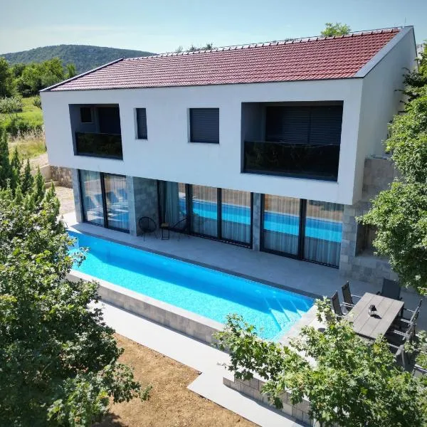 Villa Lapidea, hotel v destinaci Sinj