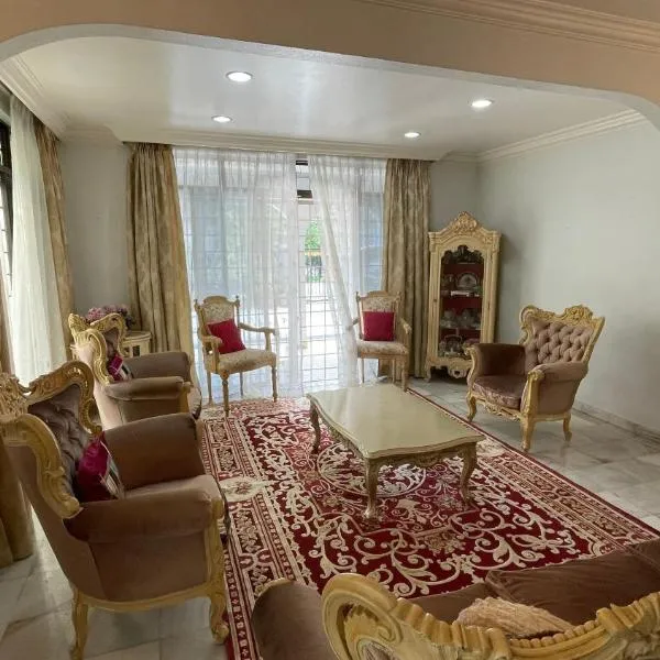 Spacious Bungalow in Kuala Terengganu, hotel in Kuala Terengganu
