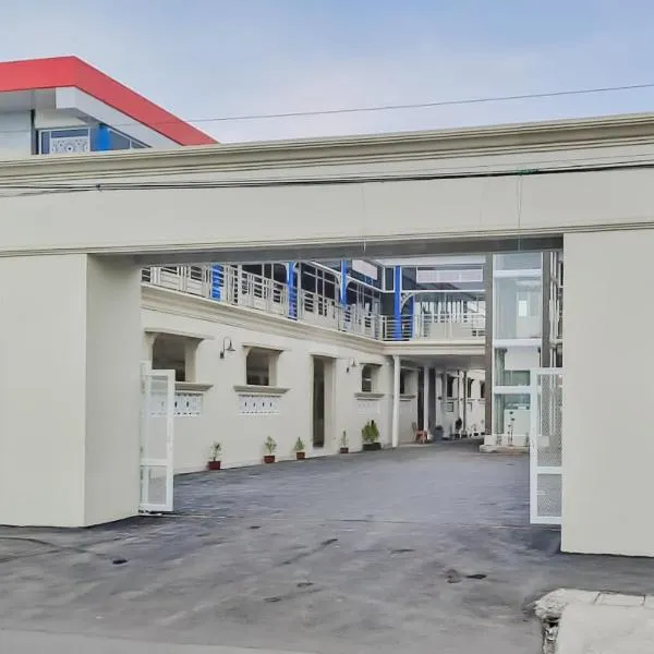 Urbanview Hotel MM Indramayu by RedDoorz, hotel v destinaci Indramayu