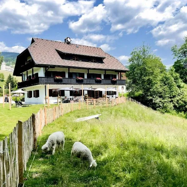 Pension Gasthof Arriach, hotel v destinaci Arriach