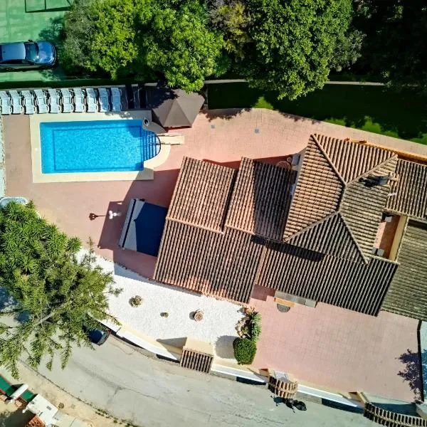 Villa Costeres, hotel din Calp