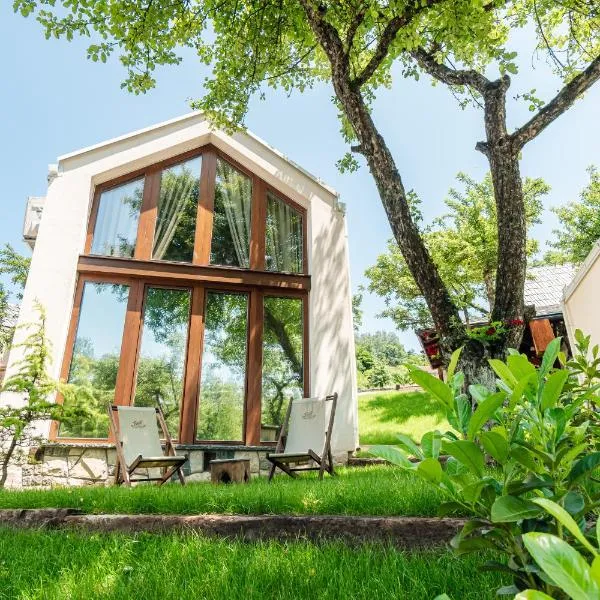 Toplik Village Resort, ξενοδοχείο σε Lukavica