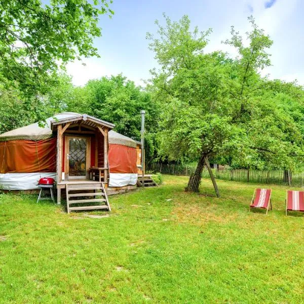 La Yourte de la Ferme Froidefontaine, hotel v destinaci Havelange