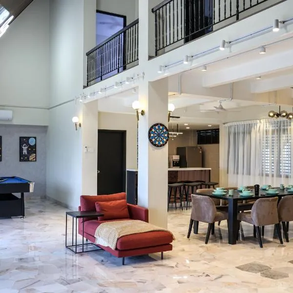 KL Townhouse Villa by LilyandLoft、クアラルンプールのホテル
