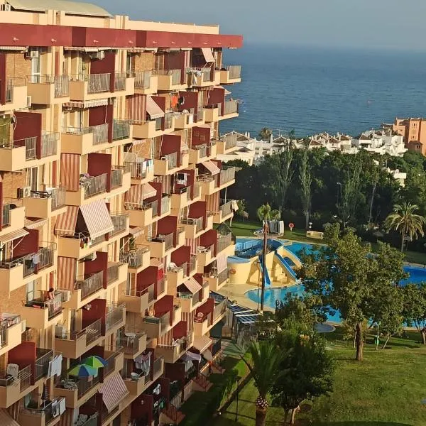 Grace Pool Apartment Benalmádena, hotel en Benalmádena