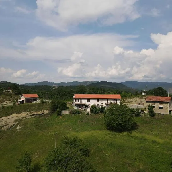 Cascina Merlo Country House, hotel en Giusvalla