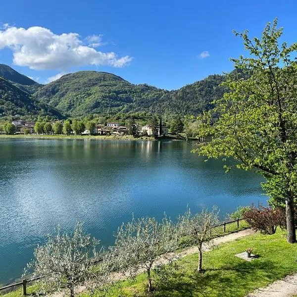 Locanda alla Grotta, hotel in Crone