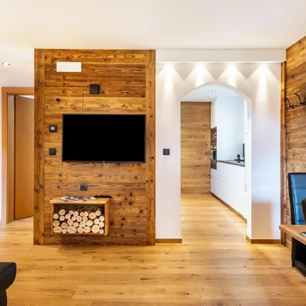 Wegscheiderhof Apt Gartenwohnung, hotel v destinaci Velturno