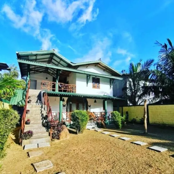 Blue skies guest house and restaurant, hotel in Tangalle