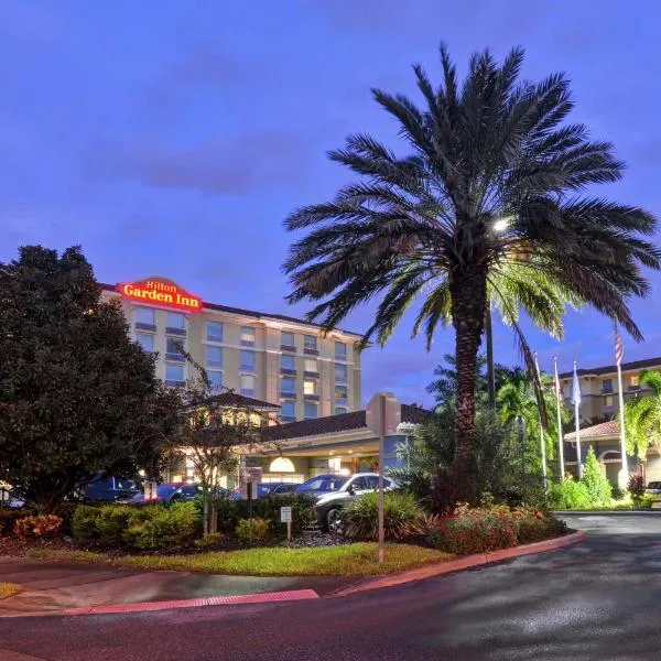 Hilton Garden Inn Orlando Lake Buena Vista, khách sạn ở Bay Lake