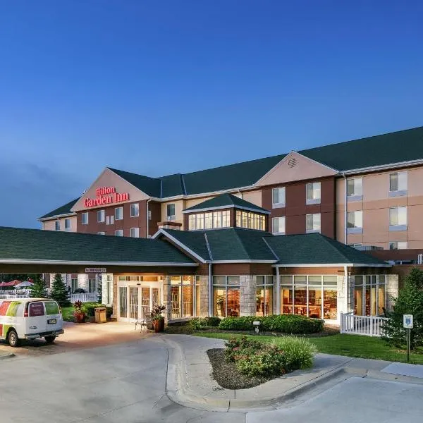 Hilton Garden Inn Omaha West, hotel en Chalco