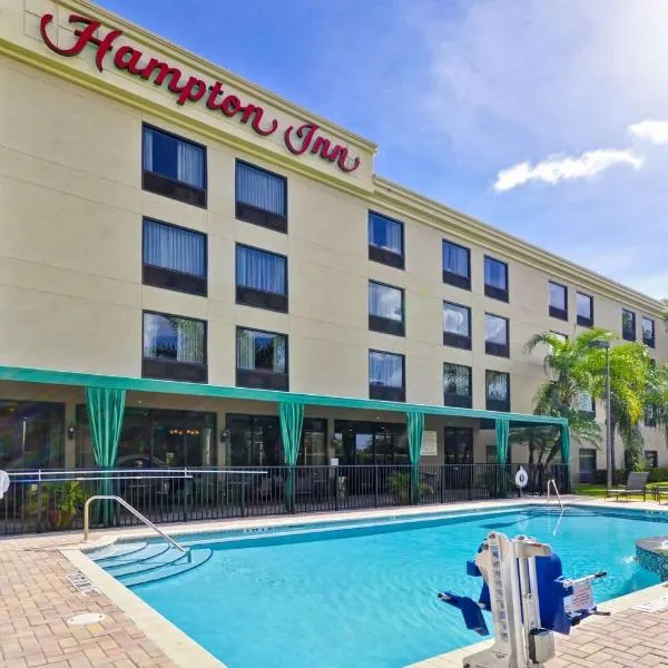 Hampton Inn West Palm Beach-Florida Turnpike, מלון בGreenacres City