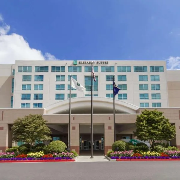 Embassy Suites by Hilton Portland Airport，Parkrose的飯店