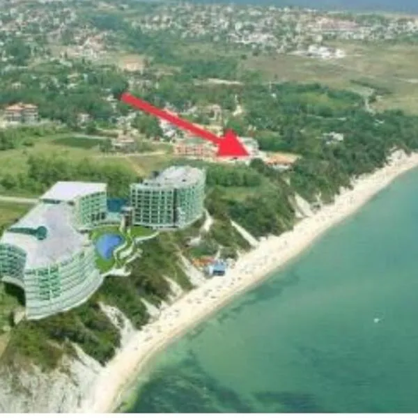 Rose Apartment on the Beach, hotel in Byala