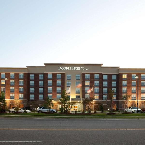 DoubleTree by Hilton Raleigh-Cary