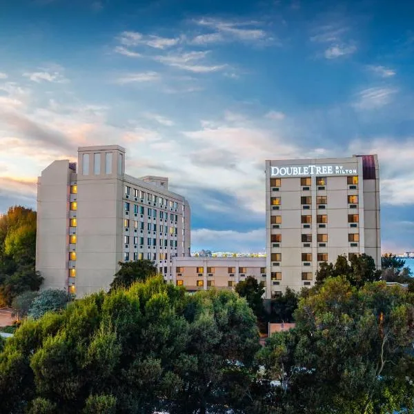 DoubleTree by Hilton San Francisco Airport, hotel v destinaci Burlingame