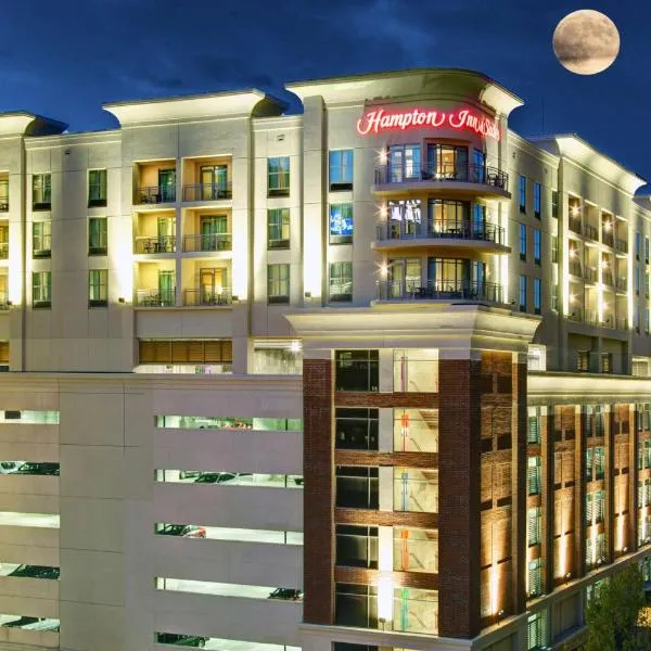 Hampton Inn & Suites - Roanoke-Downtown, VA, hotel v destinaci Roanoke
