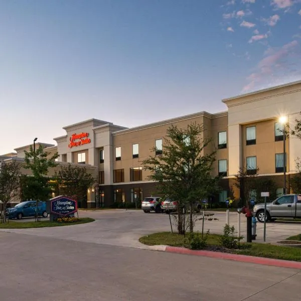 Hampton Inn and Suites Hutto, hotell i Taylor
