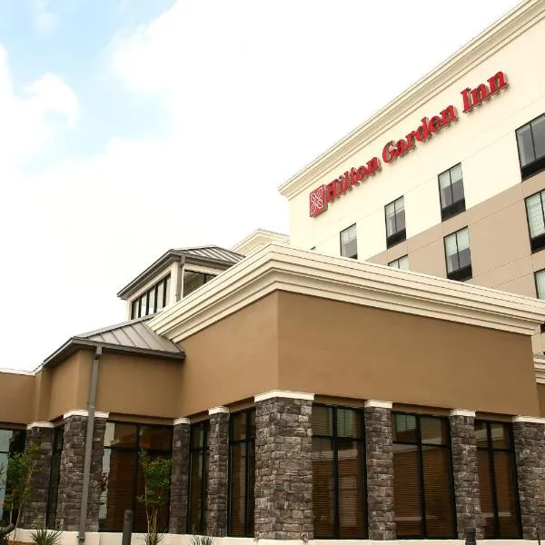 Hilton Garden Inn San Antonio-Live Oak Conference Center, hotel v destinaci Selma