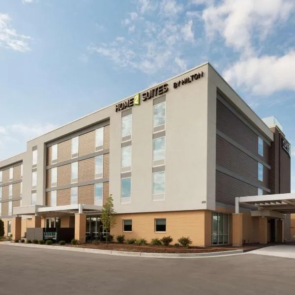 Home2 Suites by Hilton Milwaukee Brookfield, hotel v destinaci Waukesha