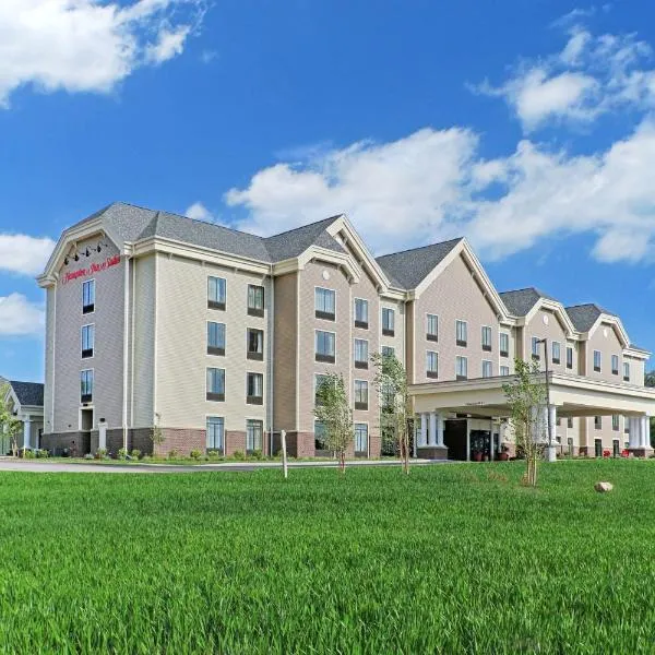 Hampton Inn & Suites Cazenovia, NY, hotell i Cazenovia