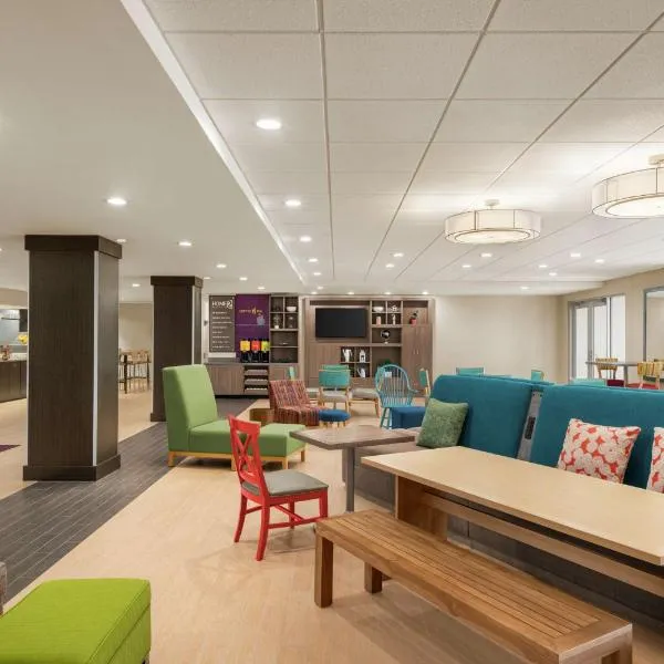 Home2 Suites by Hilton Woodbridge Potomac Mills, hotel v destinaci Woodbridge