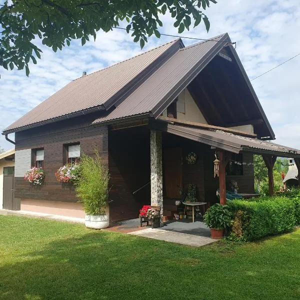 Holiday Home Dubravka, hotel v destinaci Josipdol