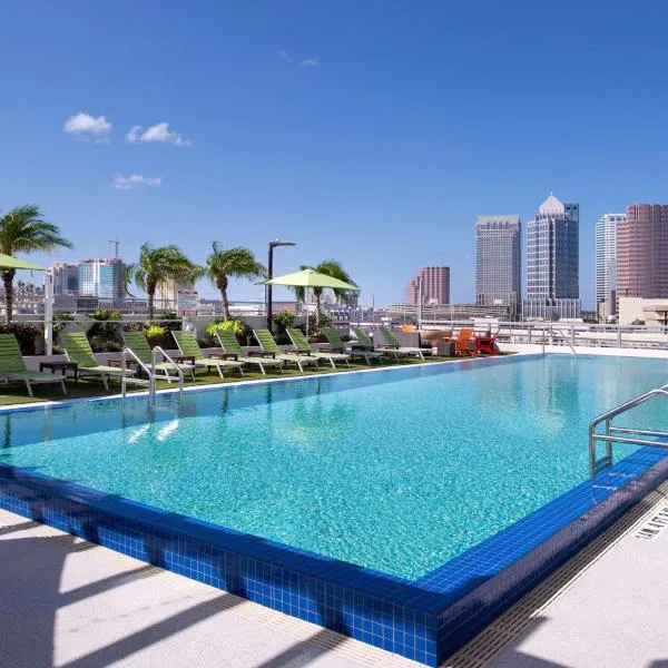Hampton Inn Tampa Downtown Channel District、タンパのホテル