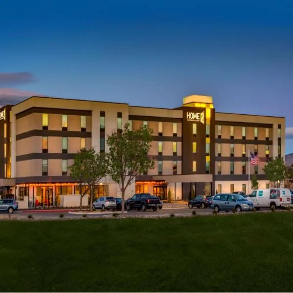 Home2 Suites By Hilton Reno, hotel v destinaci Reno