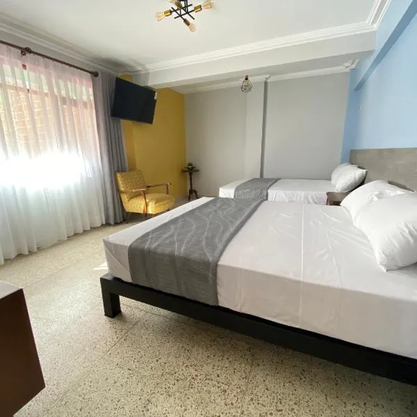 Izza Hotel, hotel in Cochabamba