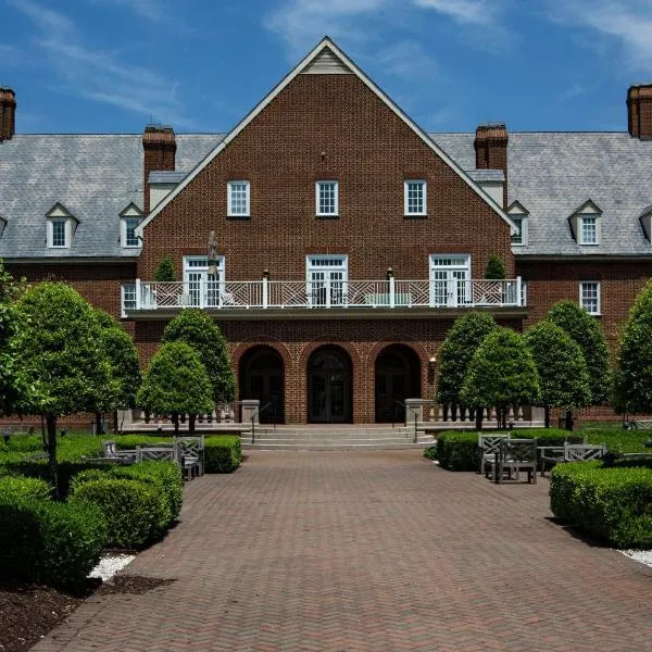 The Founders Inn & Spa Tapestry Collection By Hilton, hotel v destinaci Virginia Beach