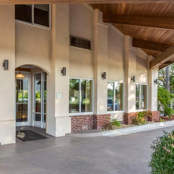 Spark By Hilton Wilmington Carolina Beach Rd, hotel v destinaci Wilmington