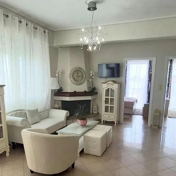 Alina's Place 2, khách sạn ở Sparti