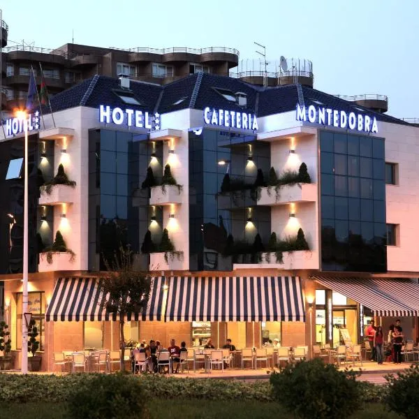 Hotel Montedobra, hotel v destinaci Torrelavega