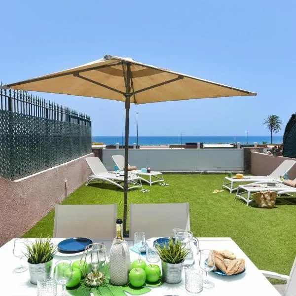 Chalet Santa Ana 24 by VillaGranCanaria, hotel v destinaci Playa del Ingles