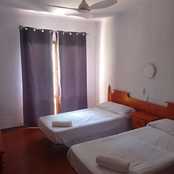 Pensión Juan Ramón, hotel in Lloret de Mar