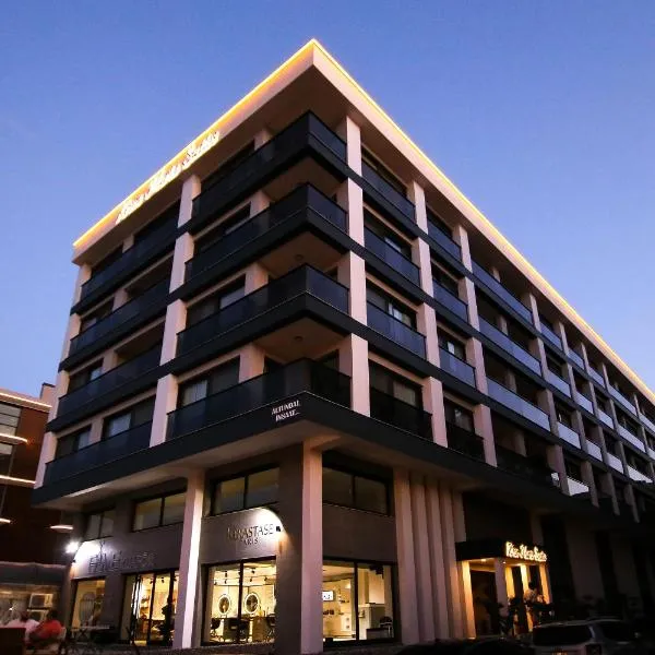 Krem Marin Otel, hotel v destinaci Cesme