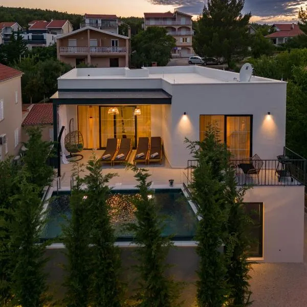 Villa Medellin: Pridraga şehrinde bir otel