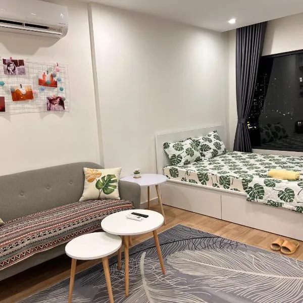 Vinhome Grand Park Homestay House-Romantic Stay, hotell i Gò Công