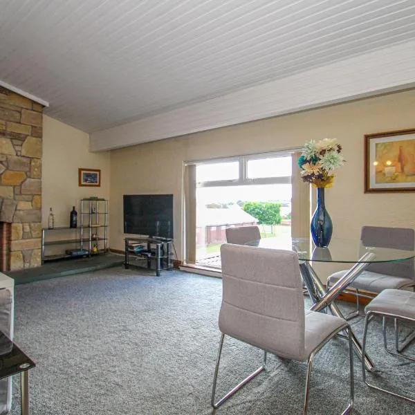 Tinto View Apartment, hotel v destinaci Carstairs