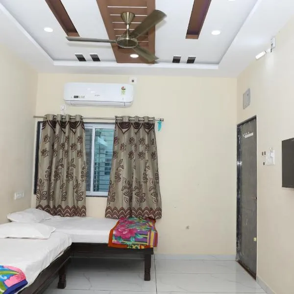 Aradhya Prime Home Stay, hotel v destinaci Garudeshwar