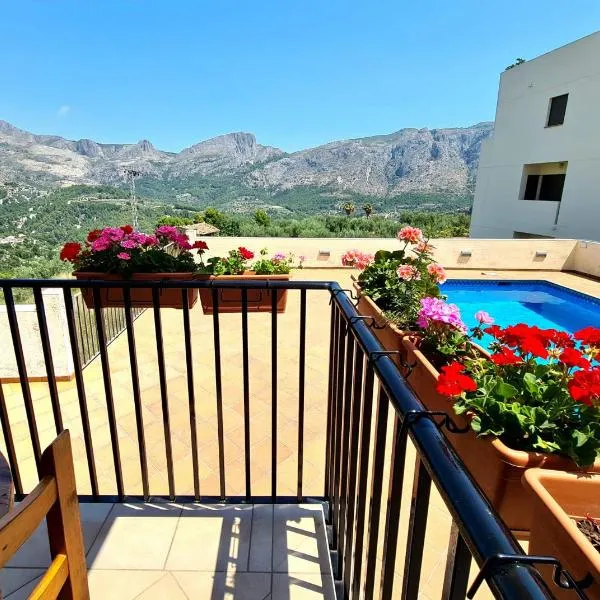 Mirador del valle, hotel in Benimantell