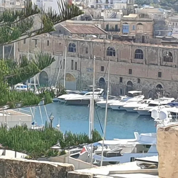 Tifkira (The Memory), hotel in Birgu