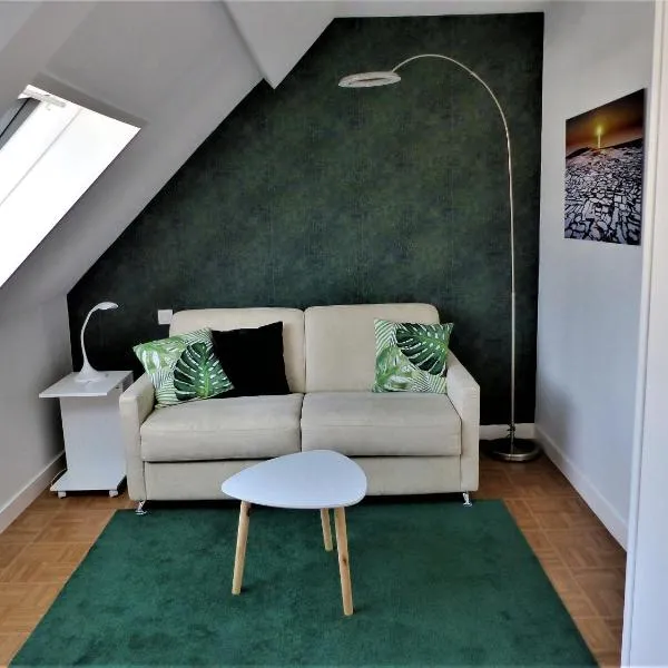 AGREABLE STUDIO LUMINEUX COEUR VILLE PORNICHET, hotel in Pornichet
