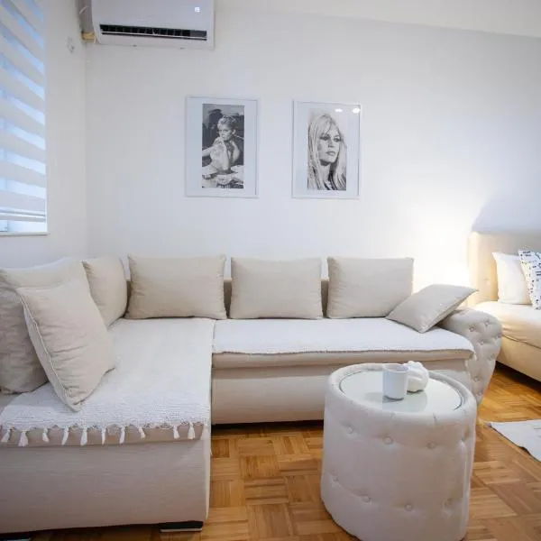 Apartman Elle, ξενοδοχείο σε Sombor