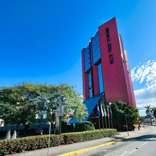 Blue Tree Towers Joinville, hotel in Tornos do Pinto