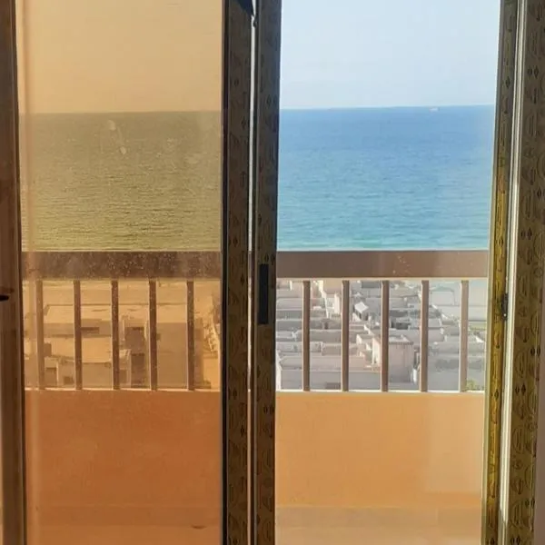 شقة مميزة فى الاسكندرية قرية الزهراء Alexandria, hôtel à Al ‘Ajami