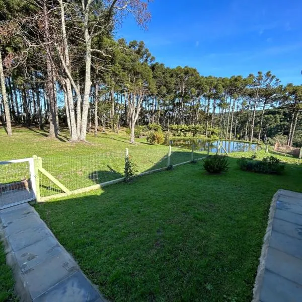 Recanto das Araucárias - Carazal, Gramado., hotel v destinaci Gramado