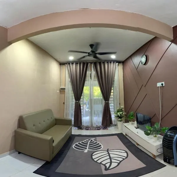 Naufa Homestay 2 3R3B Machang, hótel í Kuala Kerai