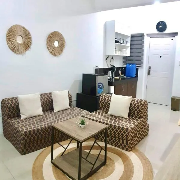 Rockmelon Guest House, hotel v destinaci Mabalacat